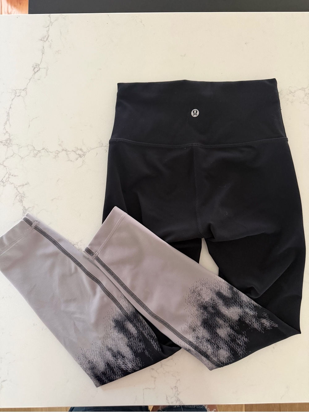 Lululemon Black High-Rise Leggings with Gray Fade Detail- Like New!